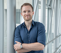 Dr. Alexander Pausder